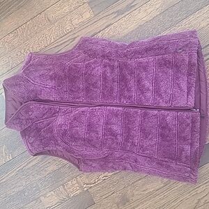 The North Face Women's Reverseable Purple Faux Fur Vest